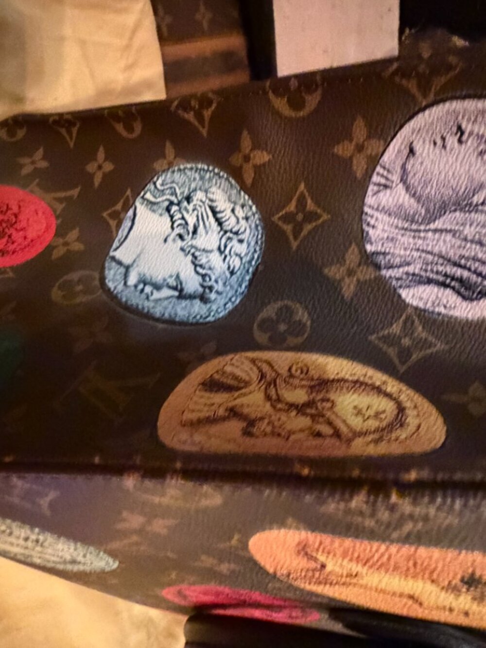 Louis Vuitton x Fornasetti Monogram Cameo OnTheGo MM - Picture 2 of 16